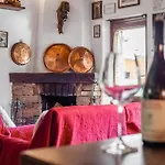 Parcheggio-camino-8pax - Immerso Nella Natura كورمايور